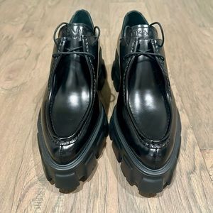 PRADA LACE UP LOAFER, 38.5